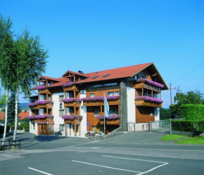 Гостиница Nichtraucher-Ferienhotel Hohen Bogen, Нойкирхен